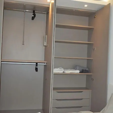Luxurous Comfort With Sea View Appartement