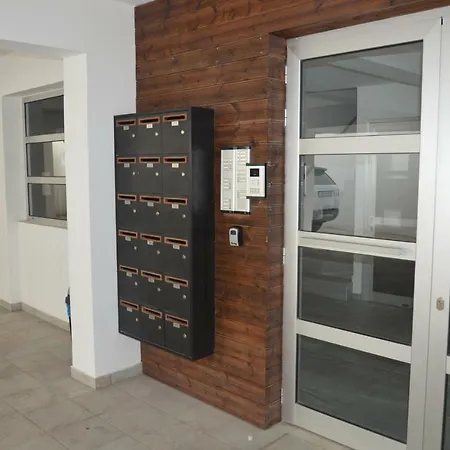 Luxurous Comfort With Sea View Larnaca