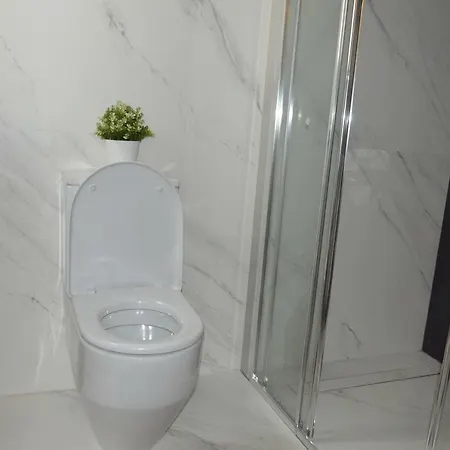 Luxurous Comfort With Sea View Appartement Larnaca