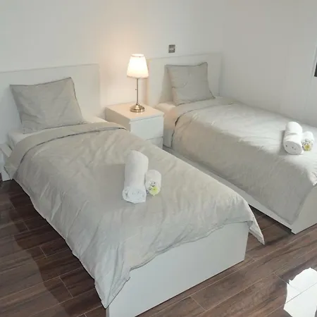 Luxurous Comfort With Sea View Appartement
